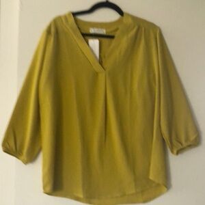 Women's Mustard Top